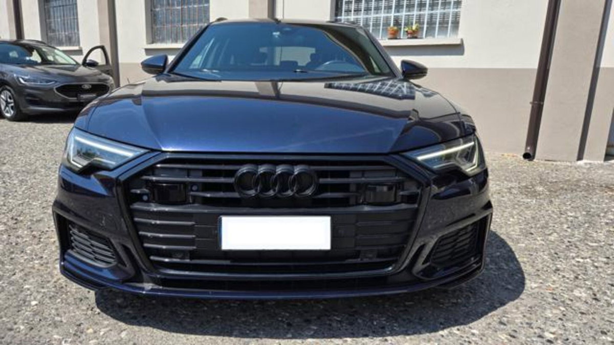 Audi A6 Avant 40 2.0 TDI S tronic Business Sport (2)
