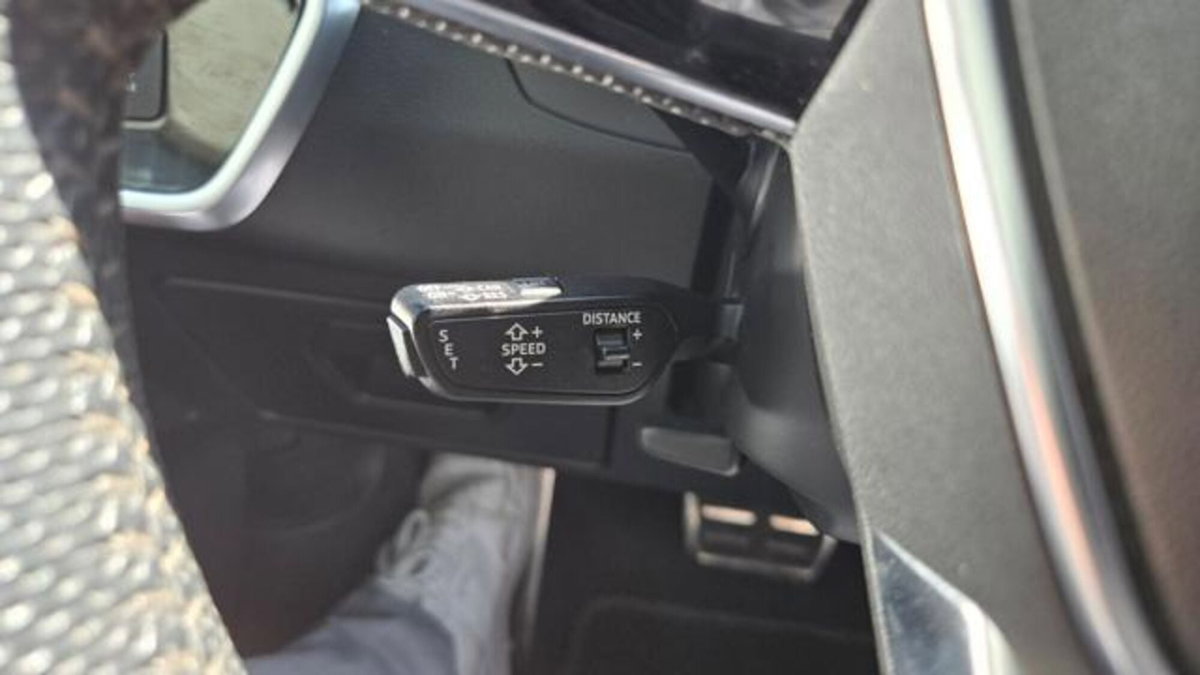 Audi A6 Avant 40 2.0 TDI S tronic Business Sport (20)