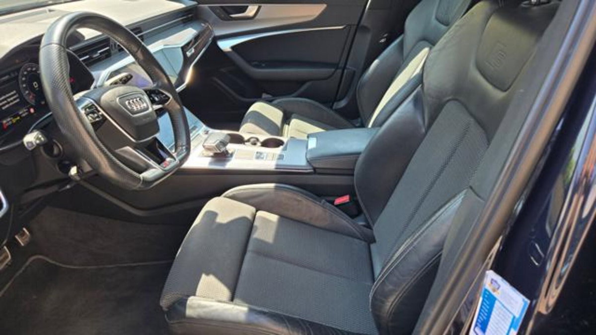 Audi A6 Avant 40 2.0 TDI S tronic Business Sport (8)
