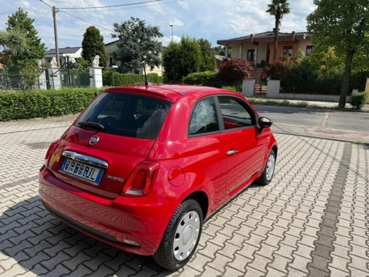 Fiat 500 1.0 Hybrid Red (3)