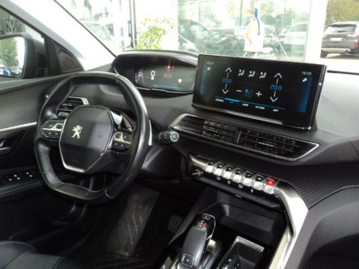 Peugeot 3008 BlueHDi 130 S&S EAT8 Allure Pack (10)