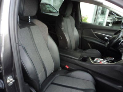 Peugeot 3008 BlueHDi 130 S&S EAT8 Allure Pack (9)