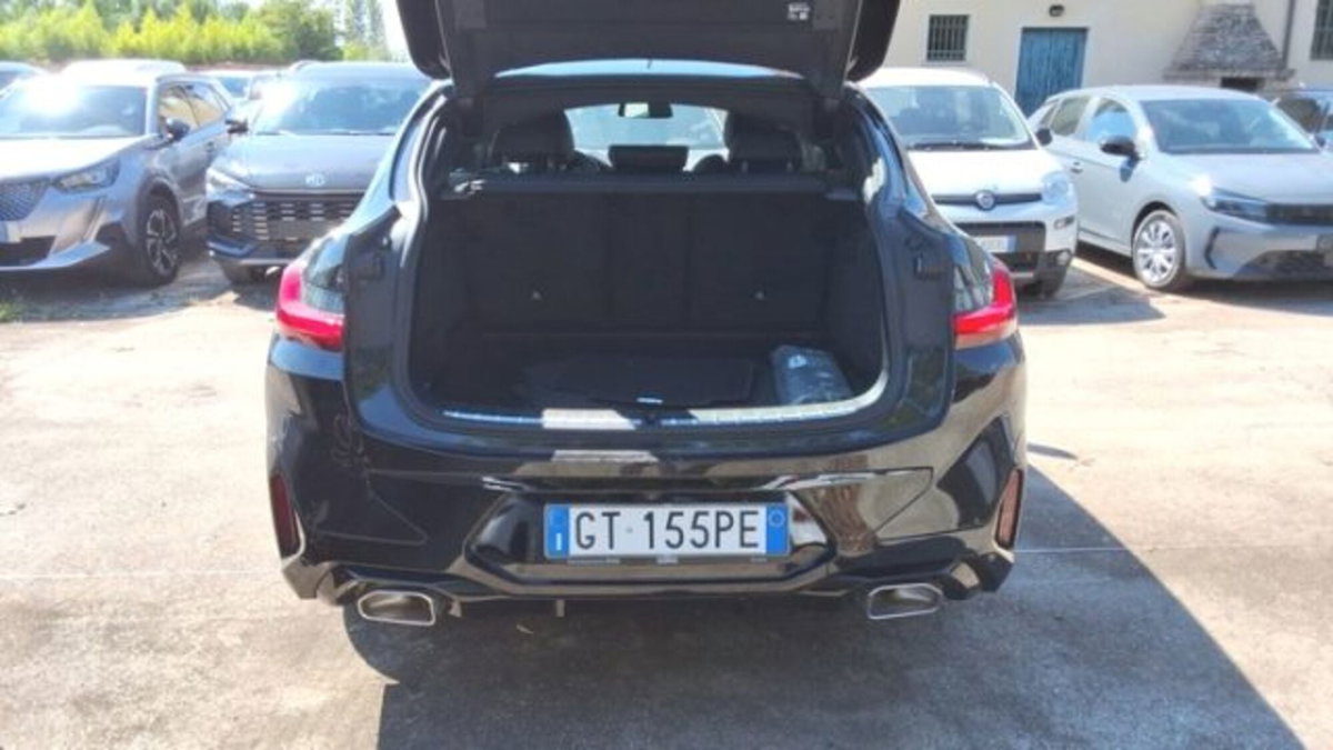 BMW X4 xdrive20i mhev 48V Msport auto (11)