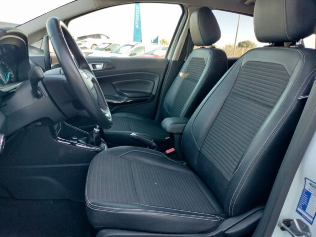 Ford EcoSport 1.0 EcoBoost 125 CV Titanium (20)