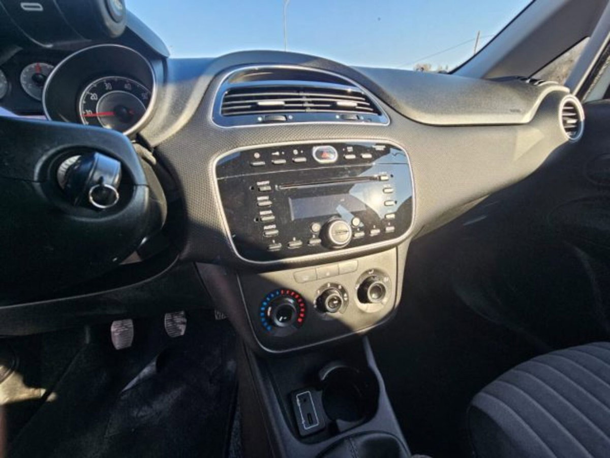 Fiat Punto 1.3 MJT 95CV S&S 5 porte Van Easy 4 posti (11)