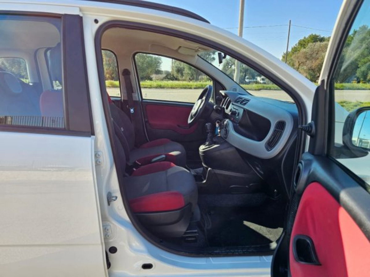Fiat Panda 0.9 TwinAir Turbo Natural Power Pop Van 2 posti (13)