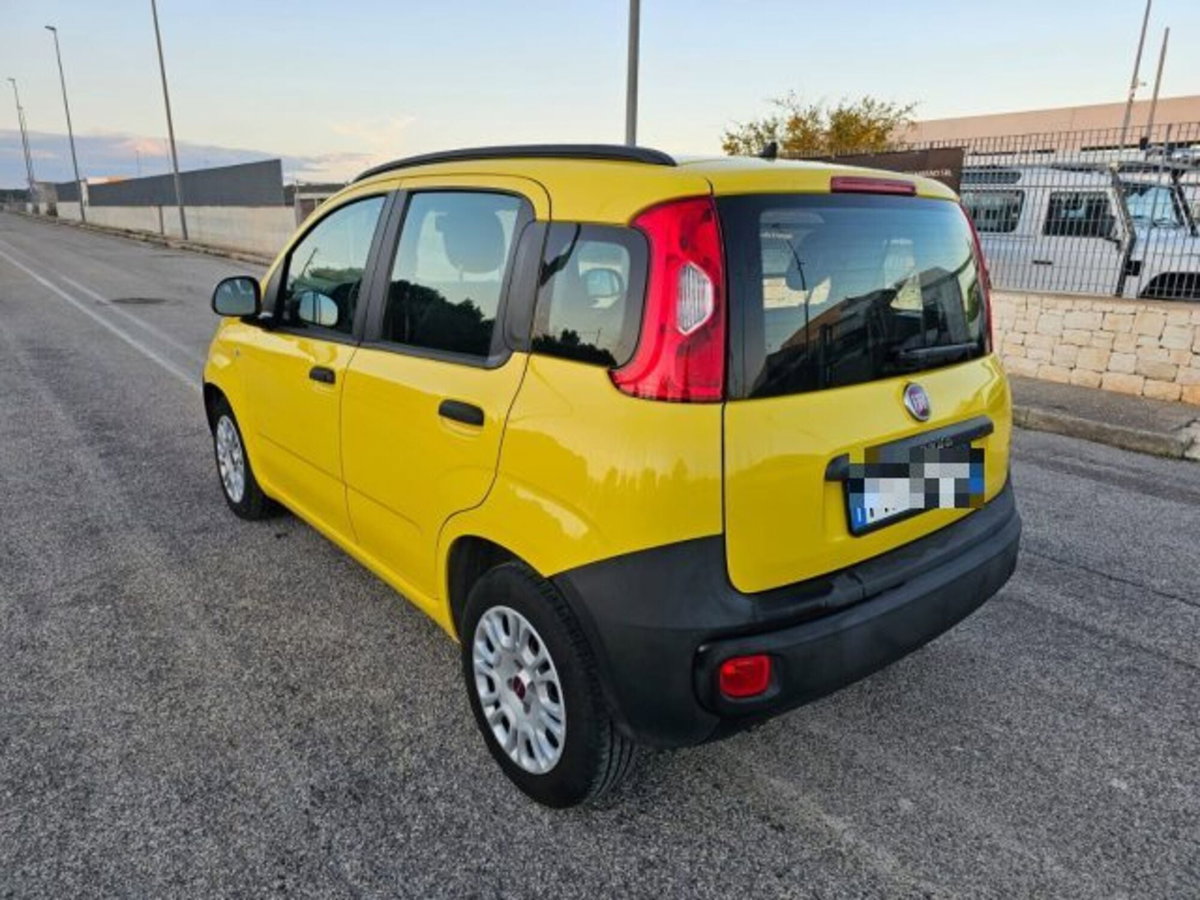 Fiat Panda 1.3 MJT 80 CV S&S Easy (9)