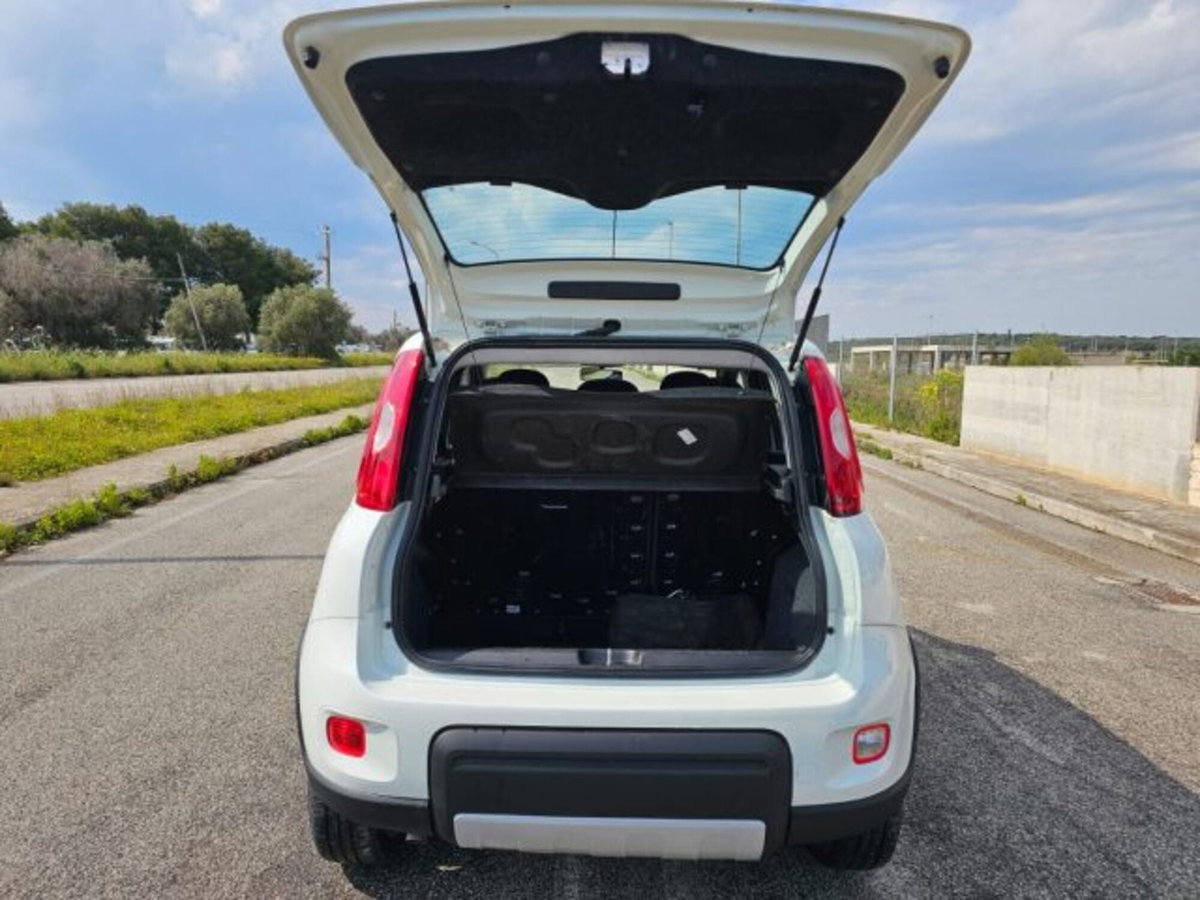 Fiat Panda 1.3 MJT 95 CV S&S 4x4 (7)