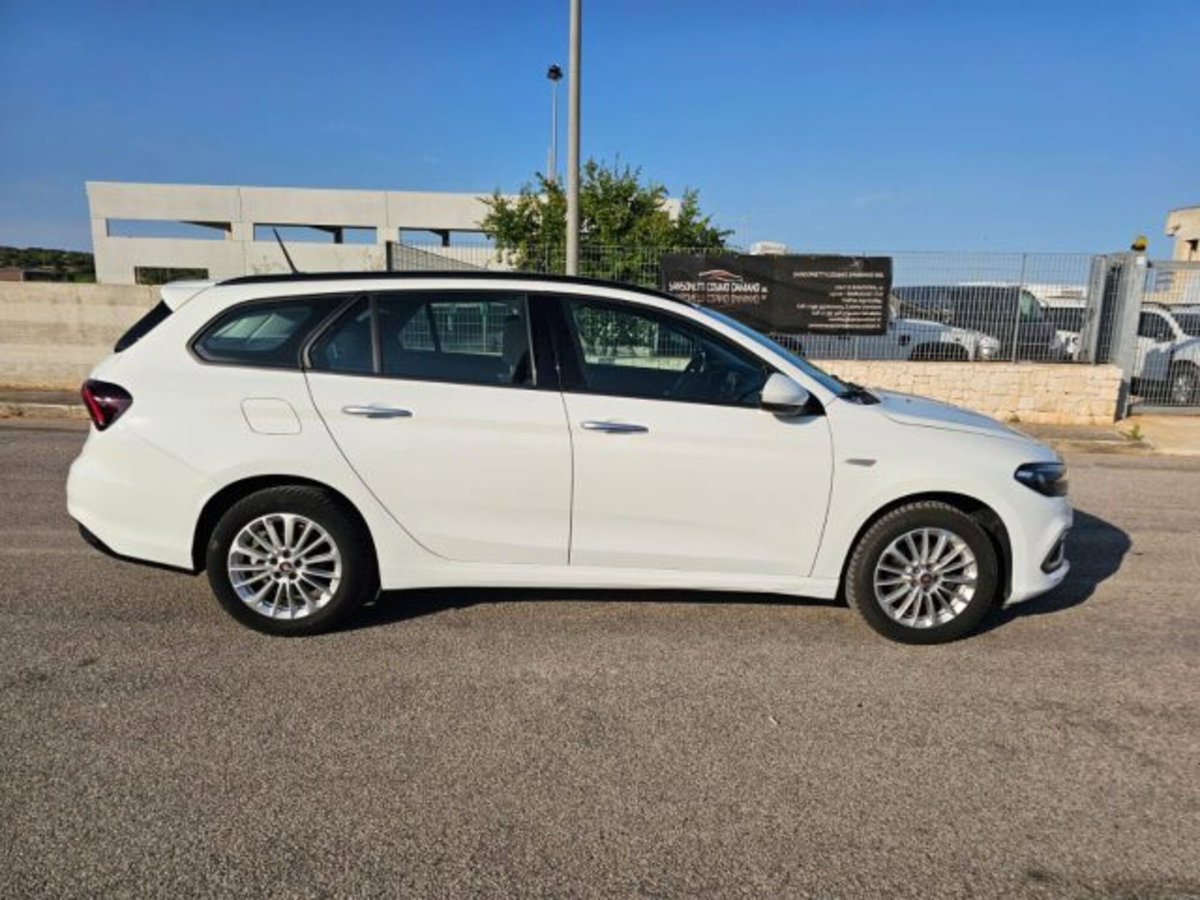 Fiat Tipo Station Wagon Tipo SW 1.6 mjt Garmin s&s 130cv (4)