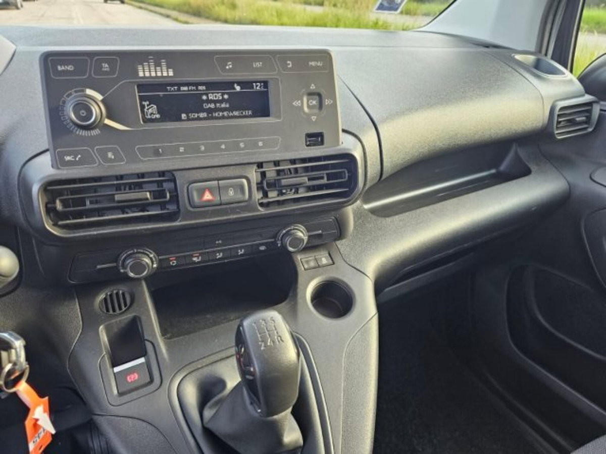 Peugeot Partner Furgone BlueHDi 100 PC Furgone Premium (19)