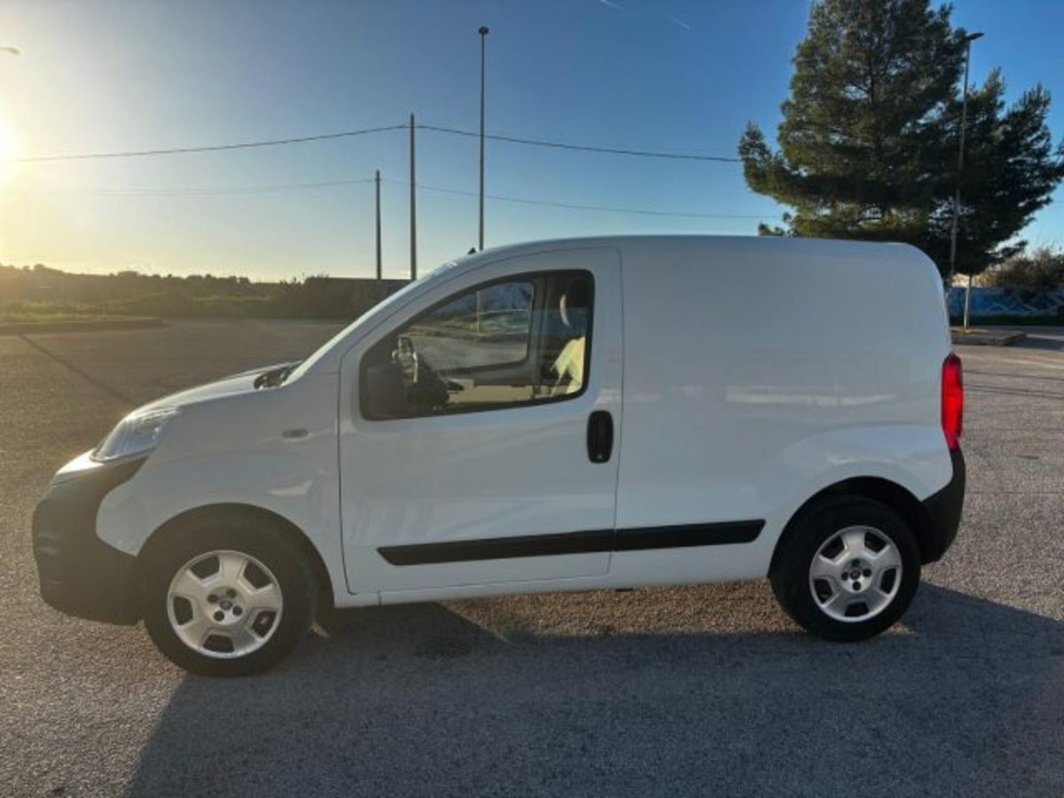 Fiat Fiorino 1.3 MJT 95CV Combi Semi SX (10)