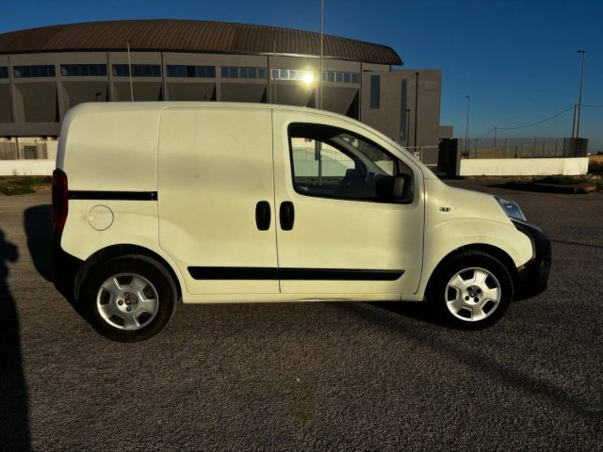 Fiat Fiorino 1.3 MJT 95CV Combi Semi SX (3)