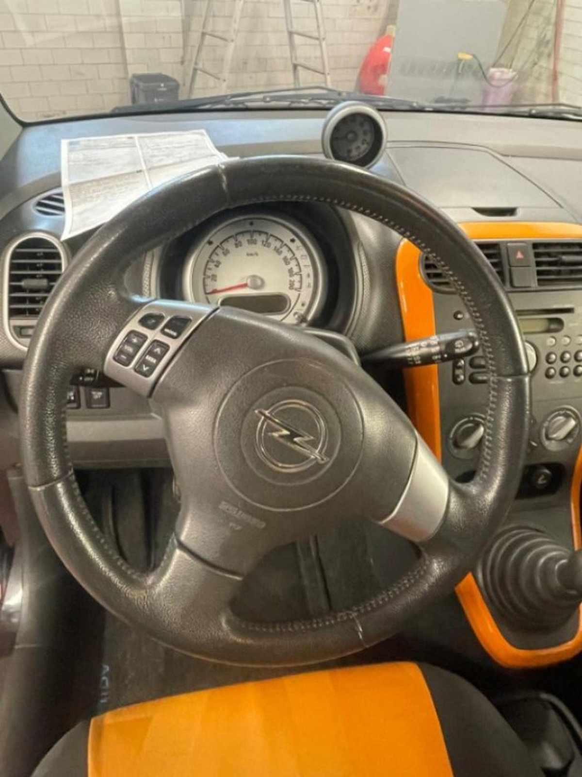 Opel Agila 1.2 16V 86CV Enjoy (14)