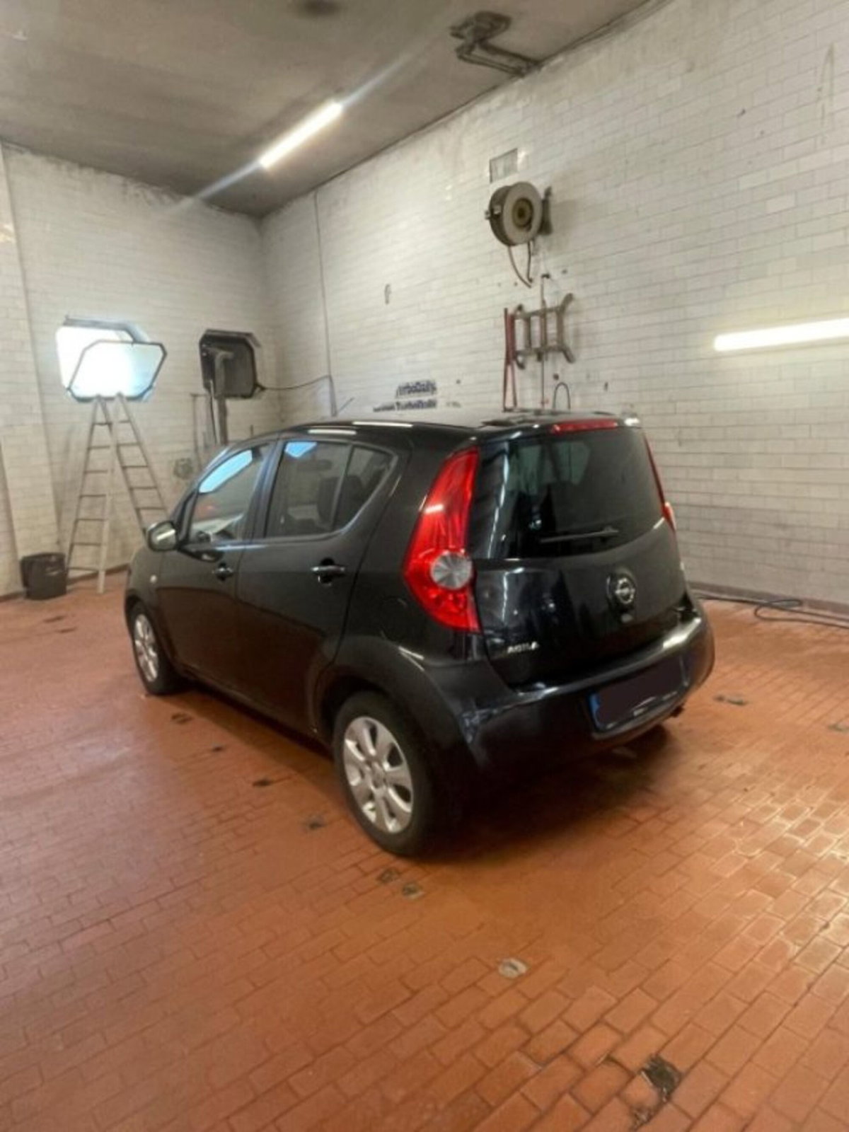 Opel Agila 1.2 16V 86CV Enjoy (8)
