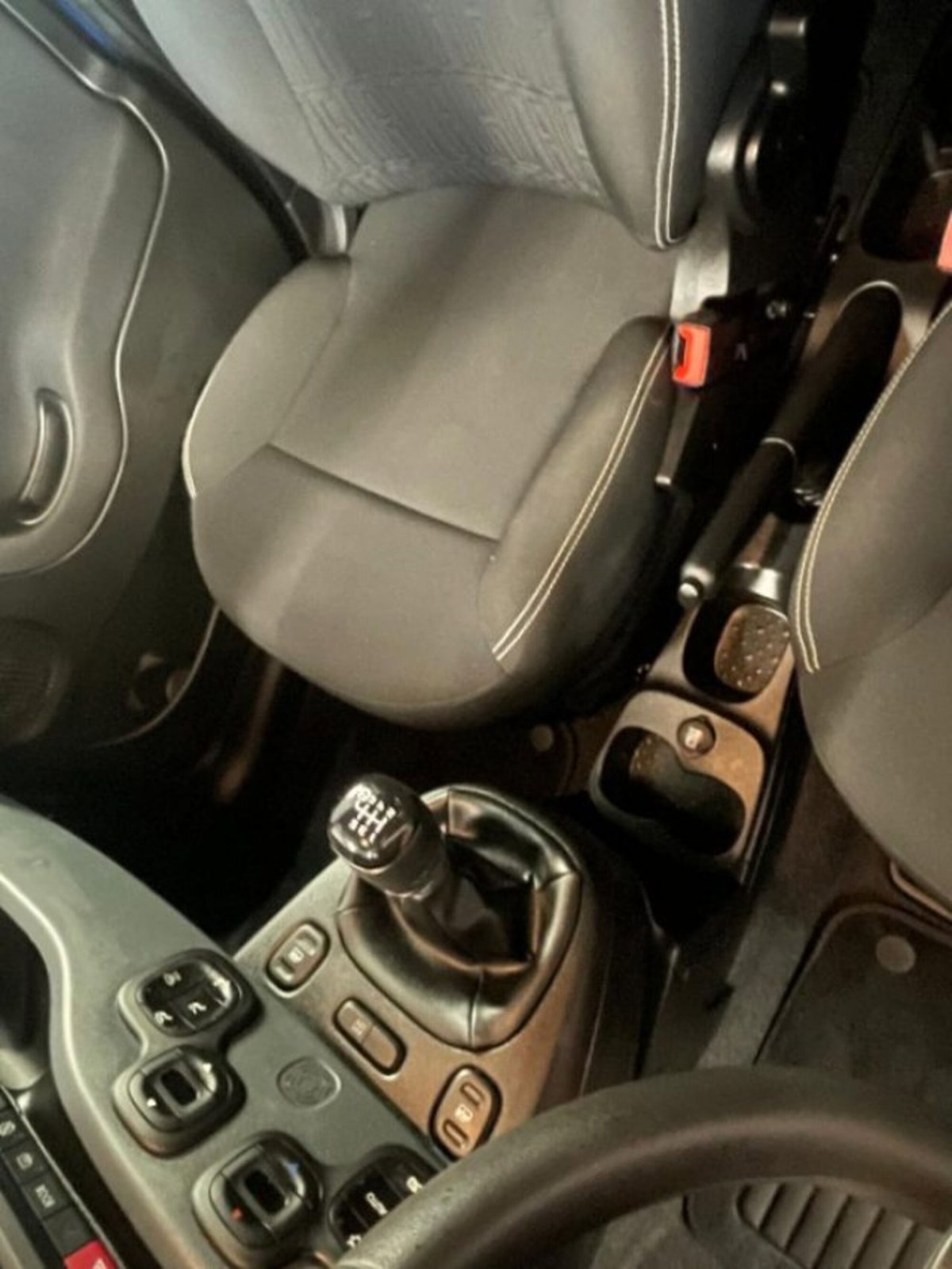Fiat Panda Cross 1.0 firefly hybrid Cross s&s 70cv 5p.ti (17)