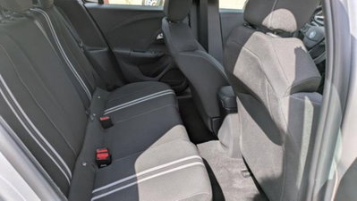 Opel Corsa 1.2 hybrid GS 100cv dct6 (12)