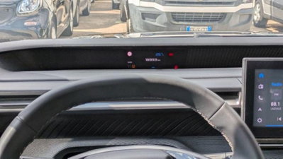 Citroen C3 1.2 puretech turbo Max 100cv s&s (13)