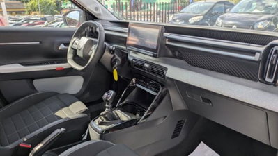 Citroen C3 1.2 puretech turbo Max 100cv s&s (10)