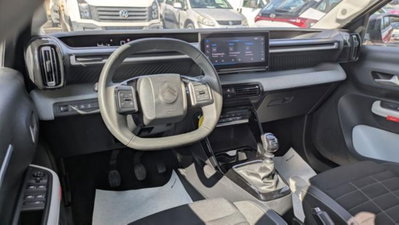 Citroen C3 1.2 puretech turbo Max 100cv s&s (8)