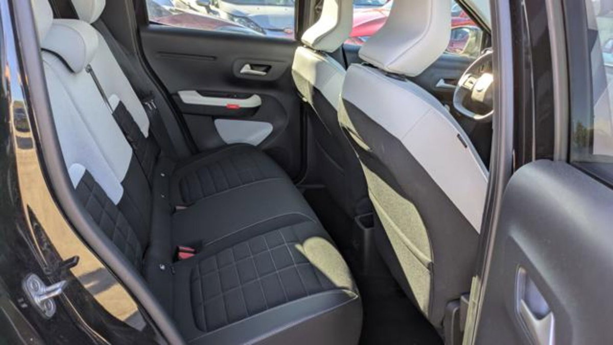 Citroen C3 1.2 puretech turbo Max 100cv s&s (13)