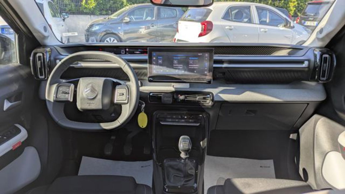 Citroen C3 1.2 puretech turbo Max 100cv s&s (9)