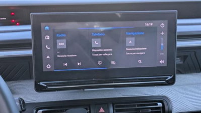 Citroen C3 1.2 puretech turbo Max 100cv s&s (14)