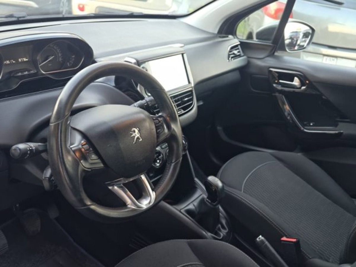 Peugeot 208 82 5 porte Active (7)