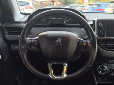 Peugeot 208 82 5 porte Active (8)