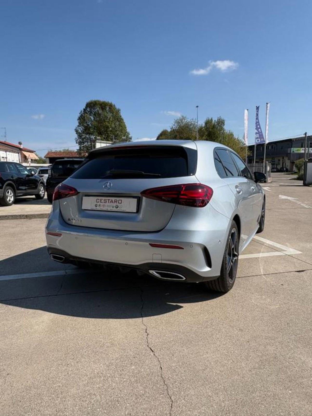 Mercedes-Benz Classe A Sedan 180 d AMG Line Premium Plus auto (4)