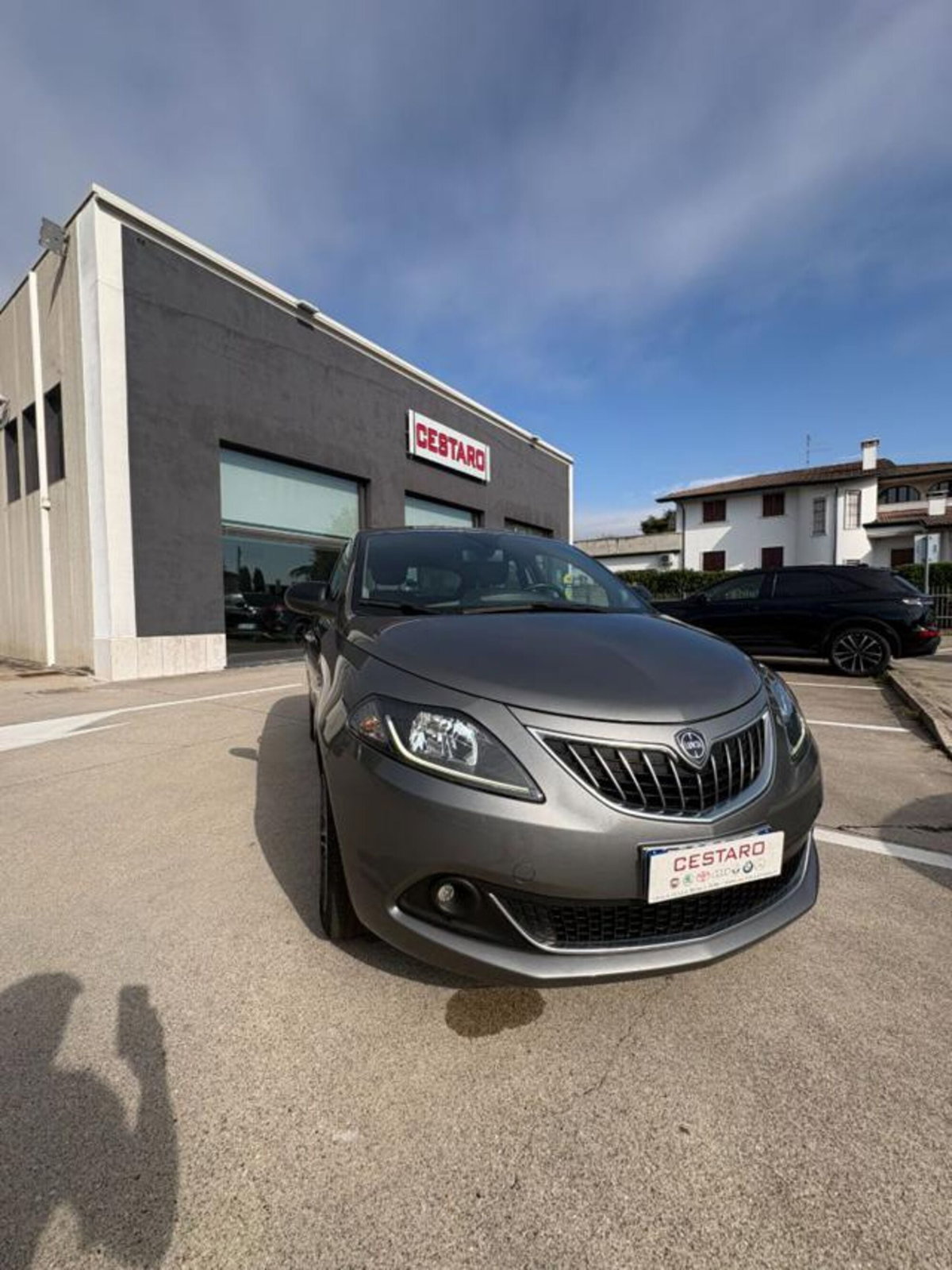 Lancia Ypsilon 1.0 FireFly 5 porte S&S Hybrid Ecochic Gold