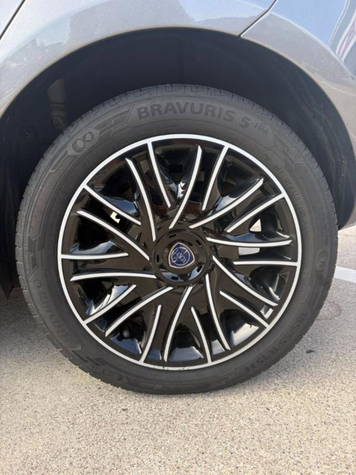 Lancia Ypsilon 1.0 FireFly 5 porte S&S Hybrid Ecochic Gold (17)