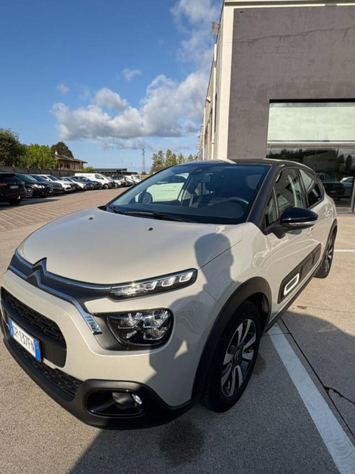 Citroen C3 PureTech 110 S&S EAT6 Shine (2)
