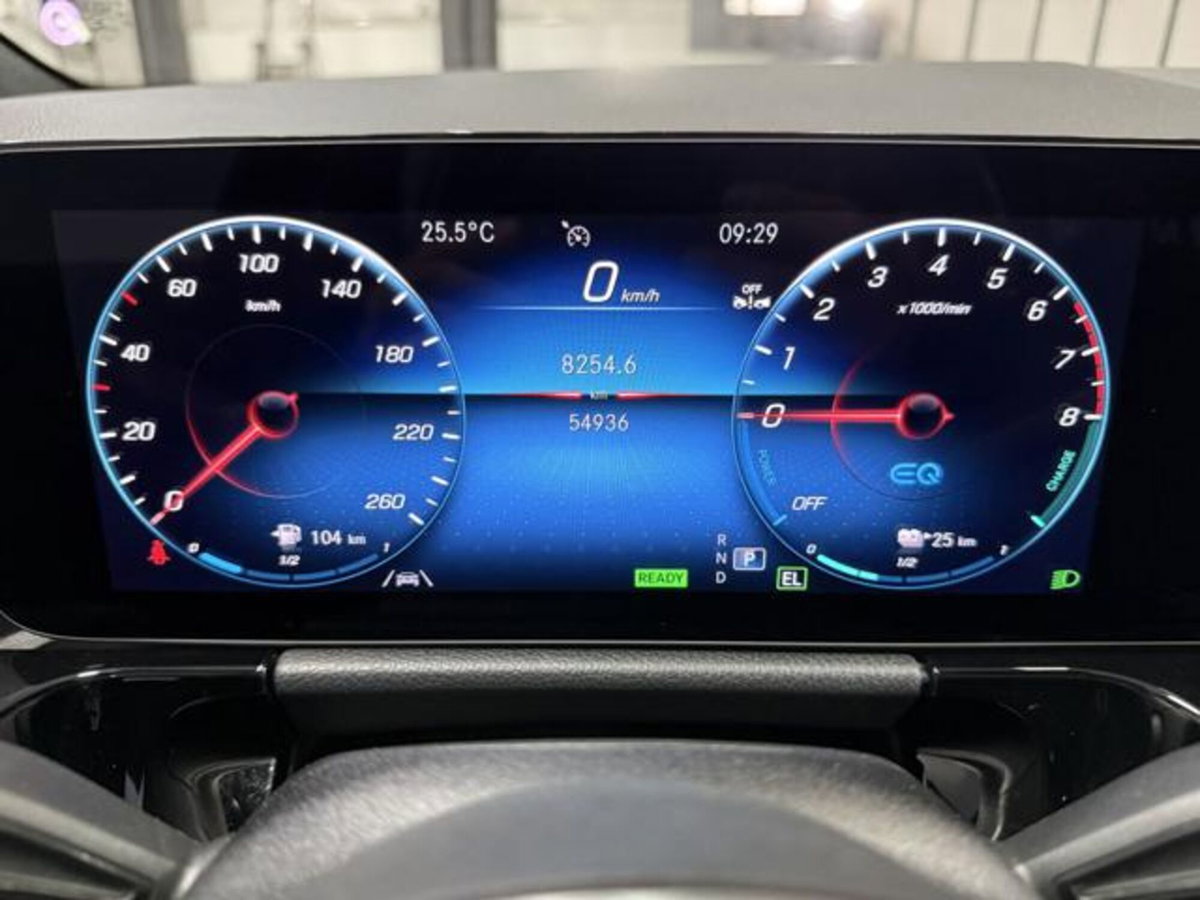 Mercedes-Benz GLA SUV 250 e Plug-in hybrid Automatic Sport Plus (16)
