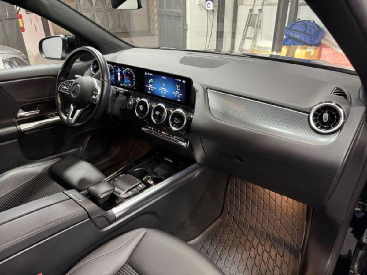 Mercedes-Benz GLA SUV 250 e Plug-in hybrid Automatic Sport Plus (9)