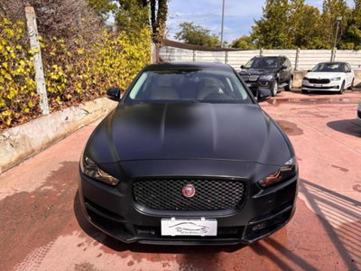 Jaguar XE 2.0 D Turbo 180 CV AWD aut. Portfolio (2)