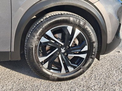 Peugeot 2008 BlueHDi 130 S&S EAT8 GT Line (14)