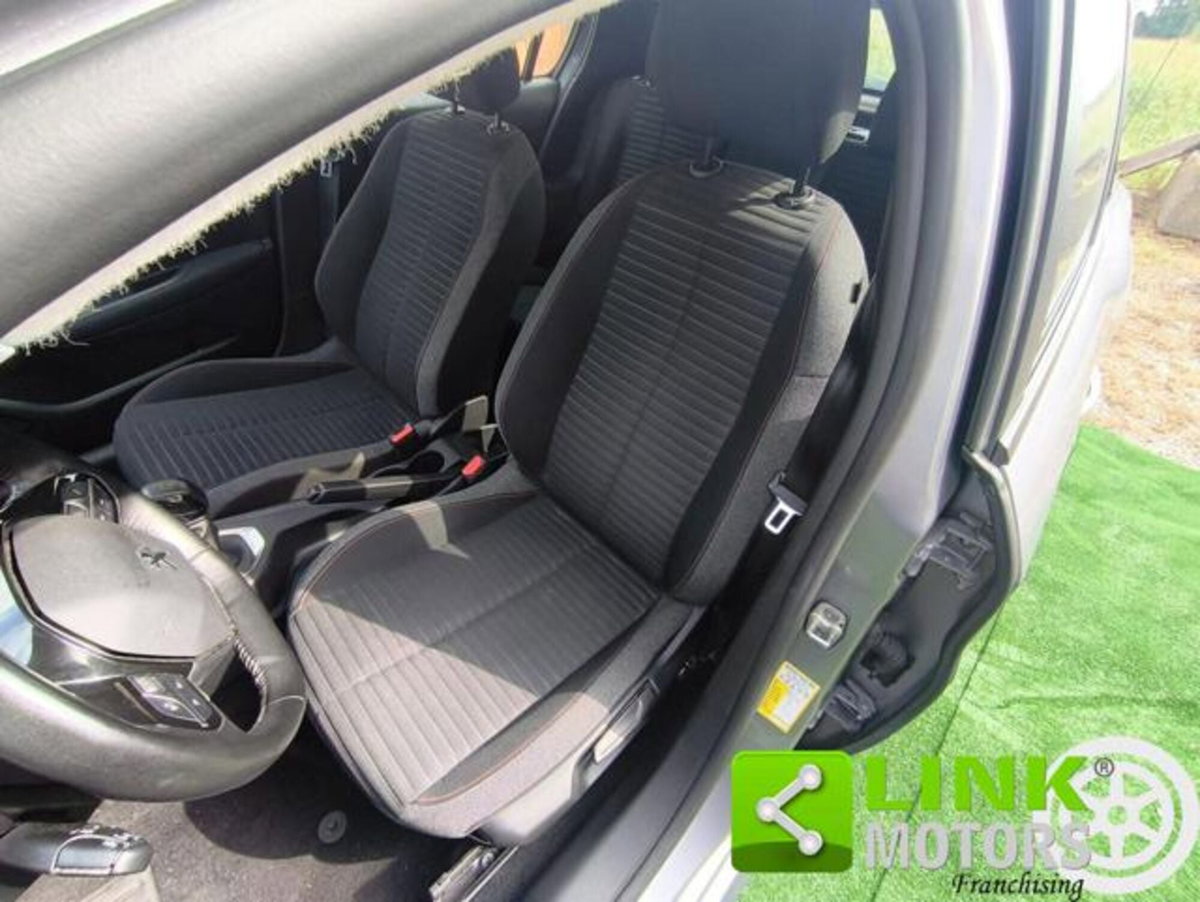 Peugeot 208 1.2 puretech Active s&s 75cv (9)