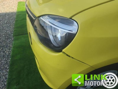 Renault Twingo 1.0 SCe Live (17)