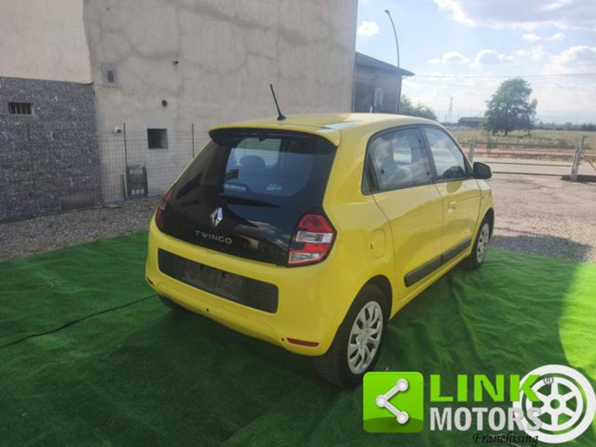 Renault Twingo 1.0 SCe Live (5)