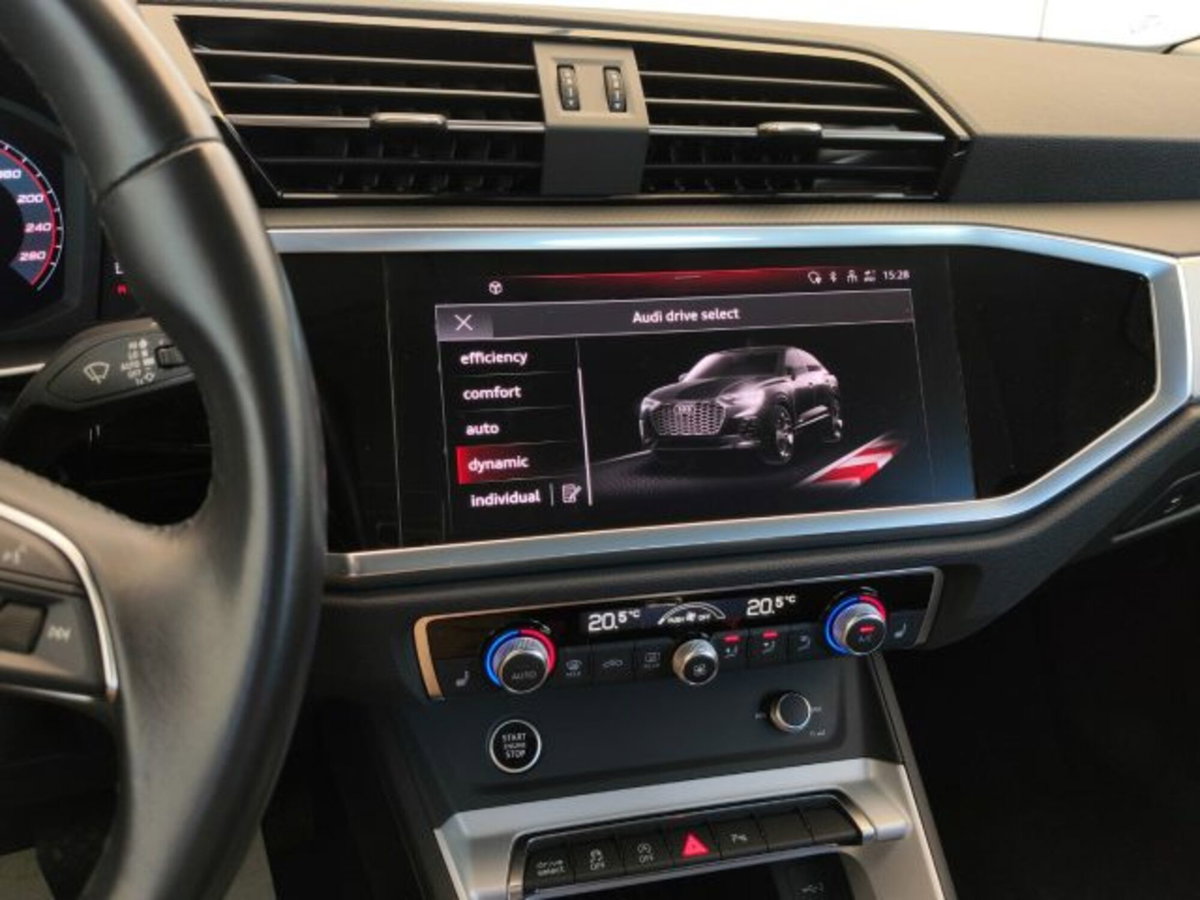 Audi Q3 Sportback 35 TDI quattro S tronic S line edition (12)