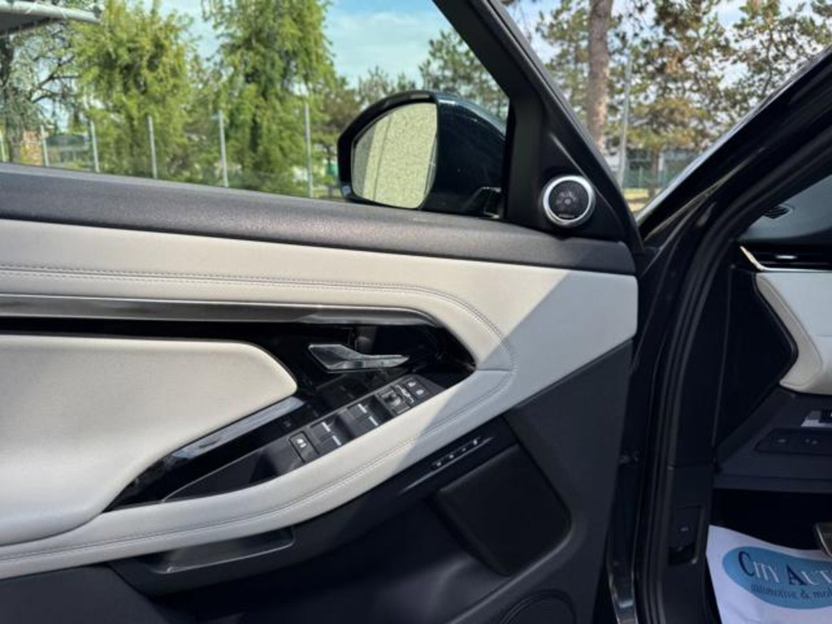 Land Rover Range Rover Evoque 2.0D I4 204 CV AWD Auto HSE (9)