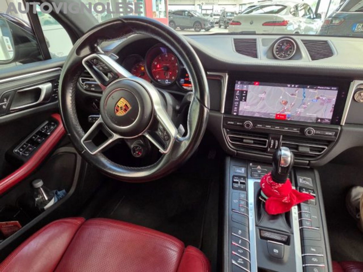 Porsche Macan 2.0 (8)