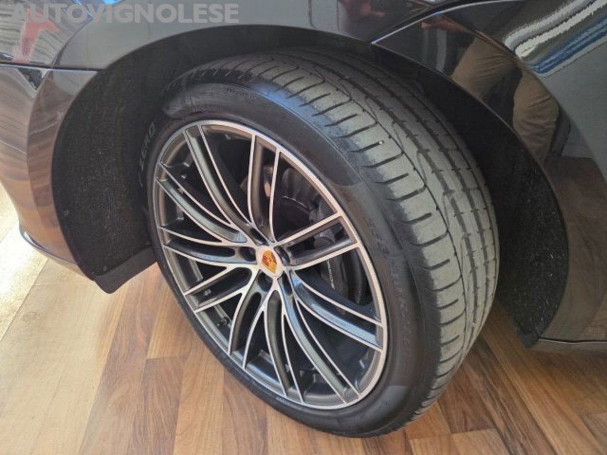 Porsche Macan 2.0 (9)