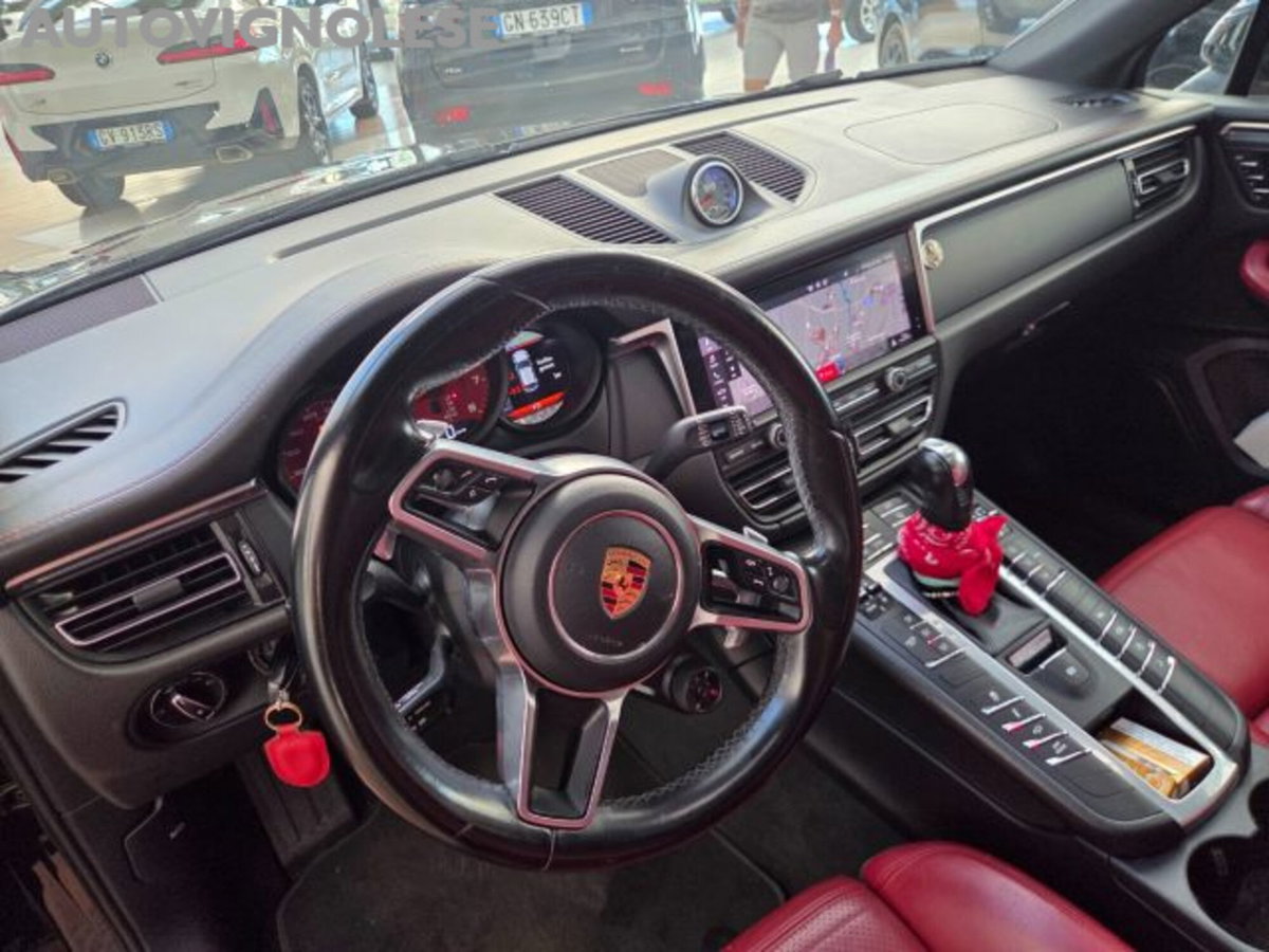 Porsche Macan 2.0 (3)