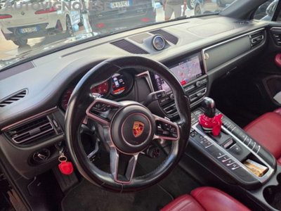 Porsche Macan 2.0 (3)