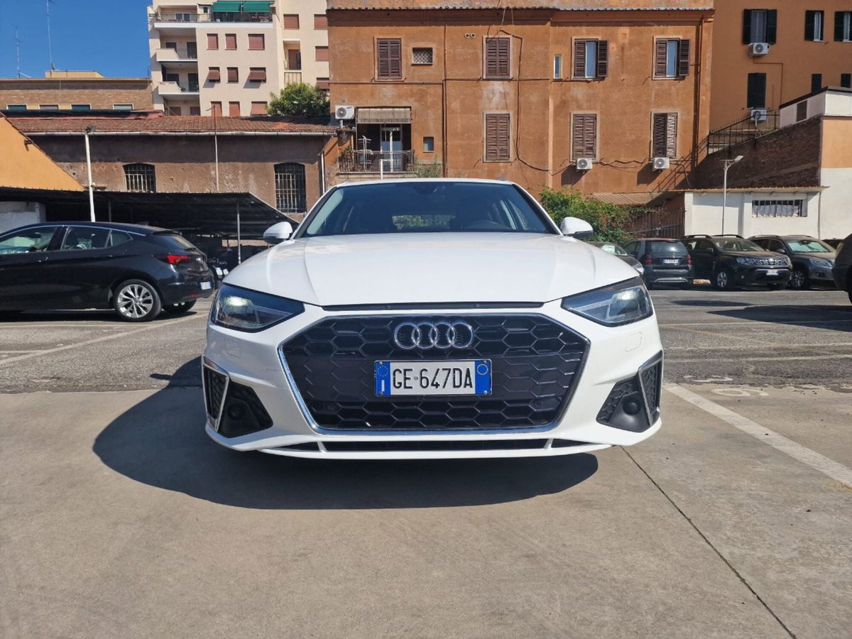 Audi A4 Avant 30 2.0 tdi mhev S Line edition 136cv s-tronic (2)