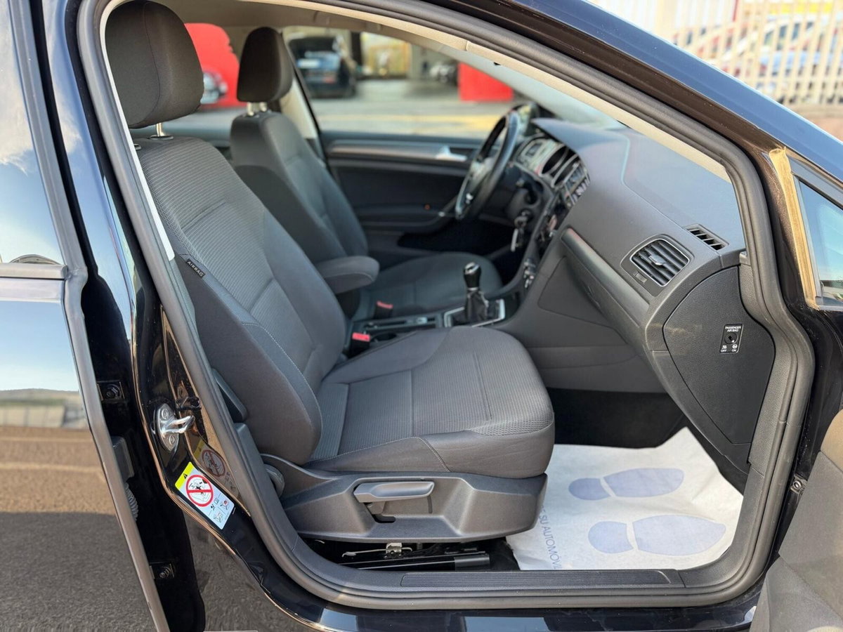 Volkswagen Golf 1.5 TGI 5p. Executive BlueMotion Technology (12)