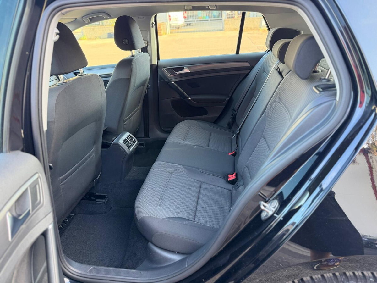 Volkswagen Golf 1.5 TGI 5p. Executive BlueMotion Technology (15)