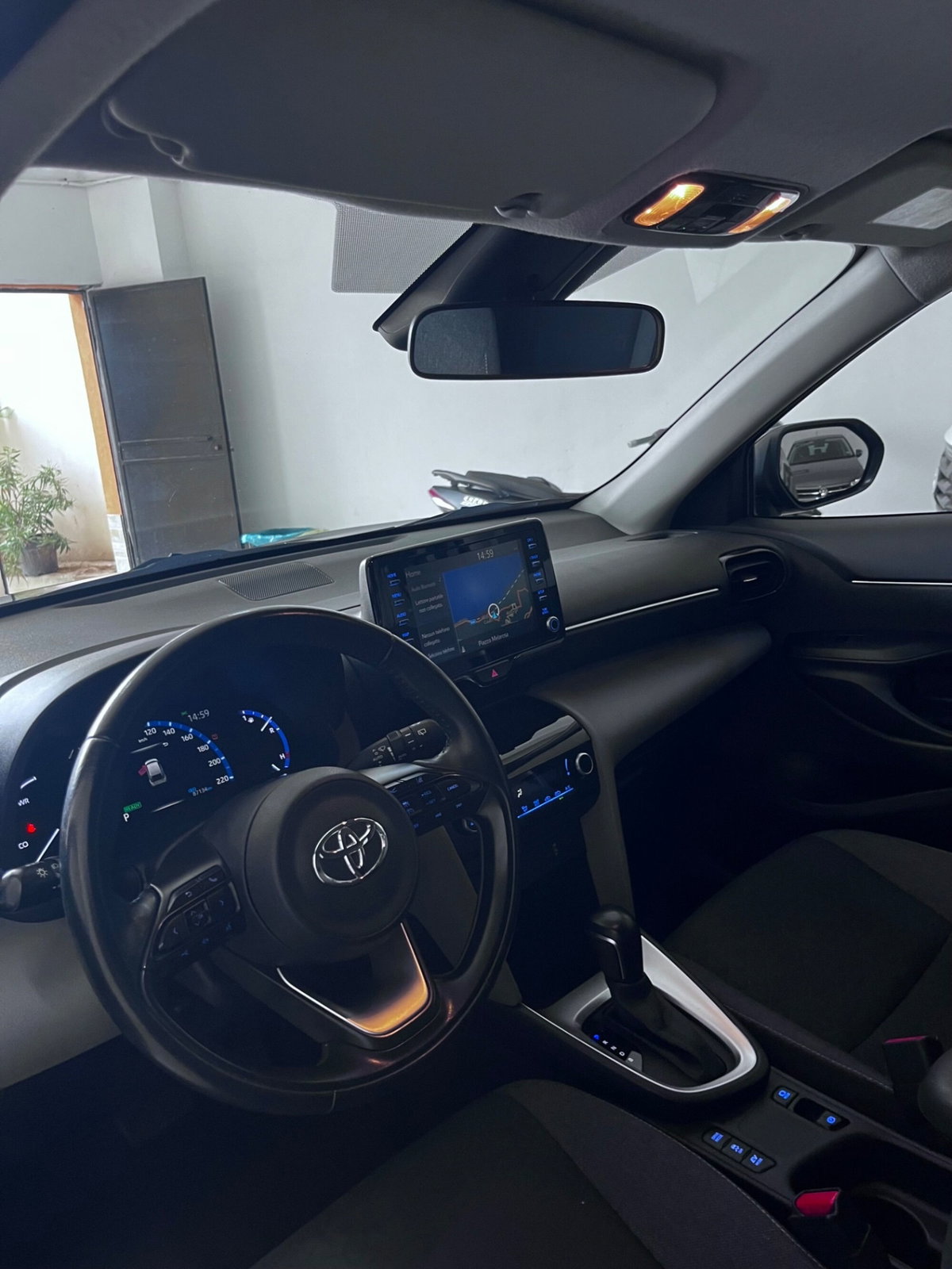 Toyota Yaris Cross 1.5 Hybrid 5p. E-CVT Trend (7)