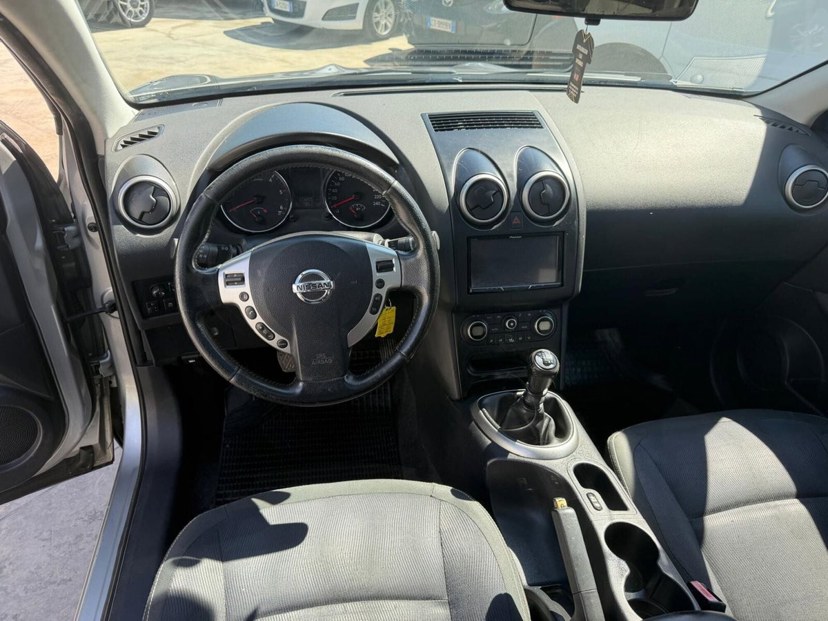 Nissan Qashqai 1.5 dCi DPF Tekna (9)